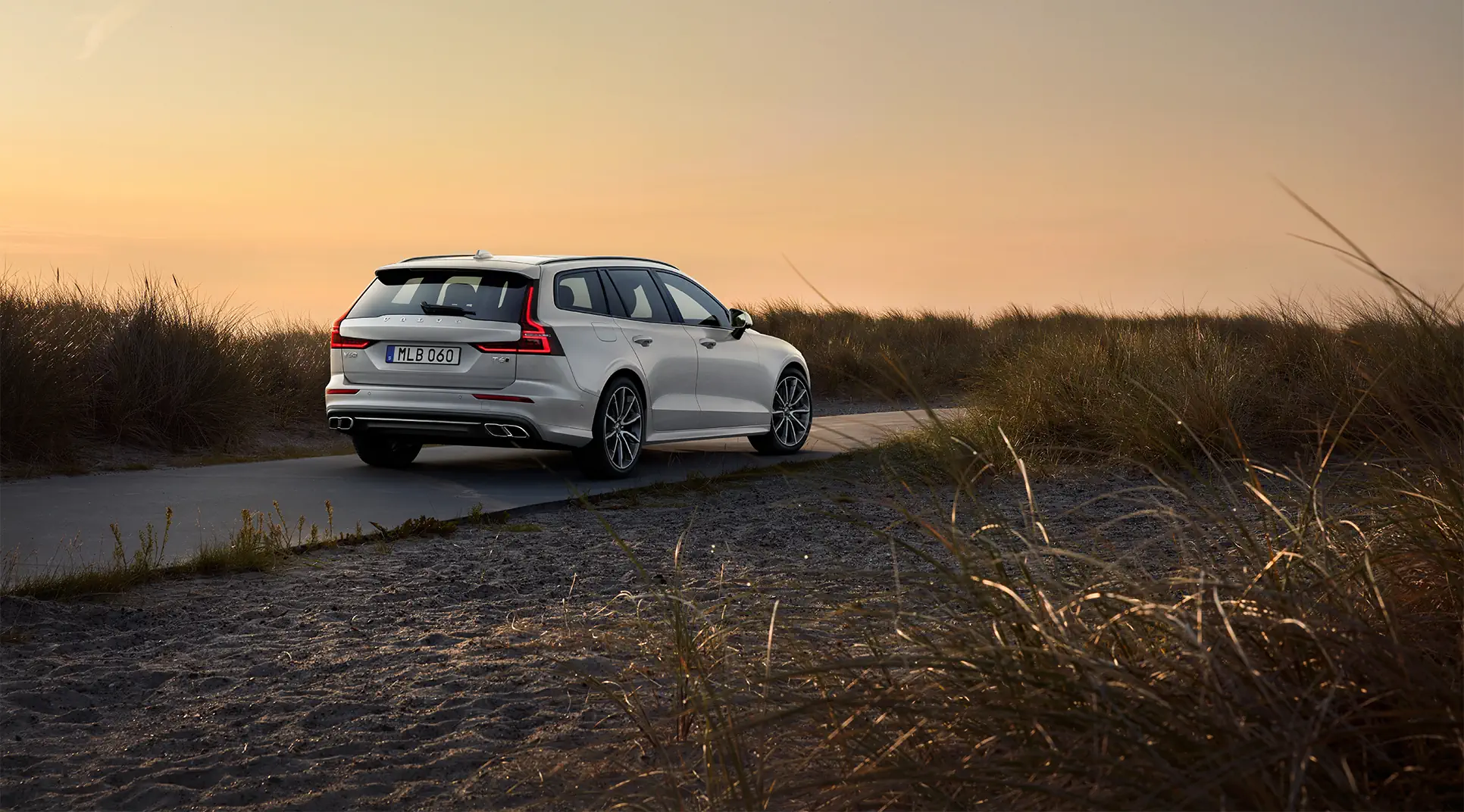 Volvo automaattivaihteiston öljynvaihto alk. 299 €