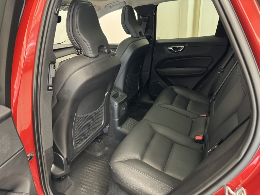 VOLVO XC60, image 8