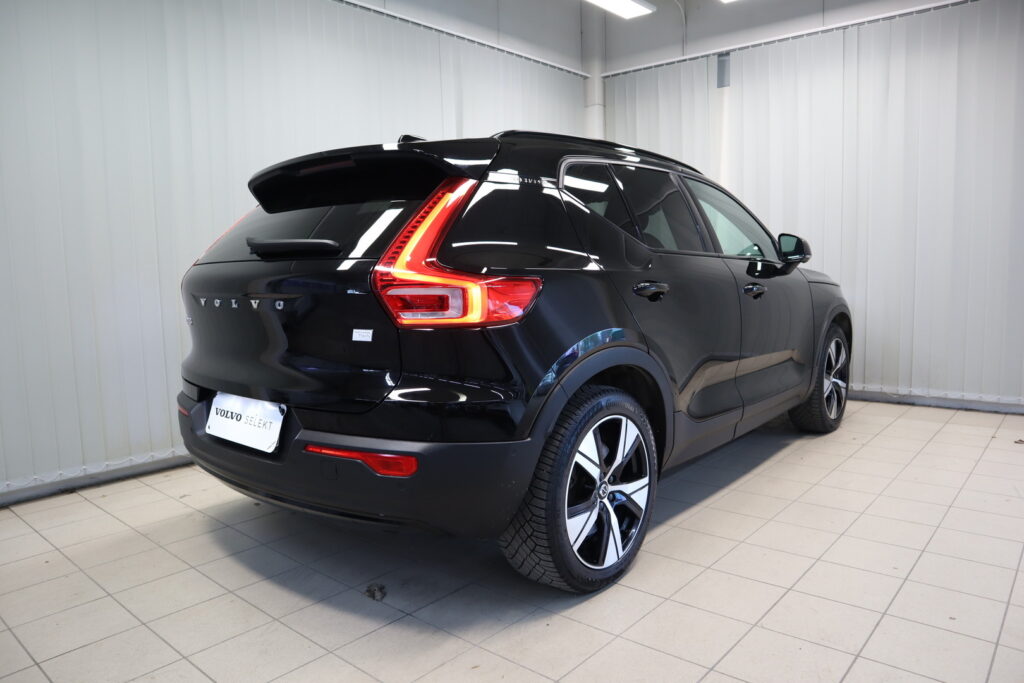 Volvo XC40, image 20