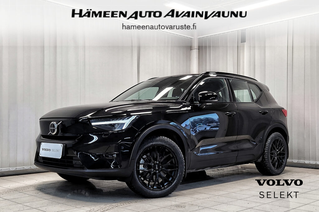 Volvo XC40, image 1