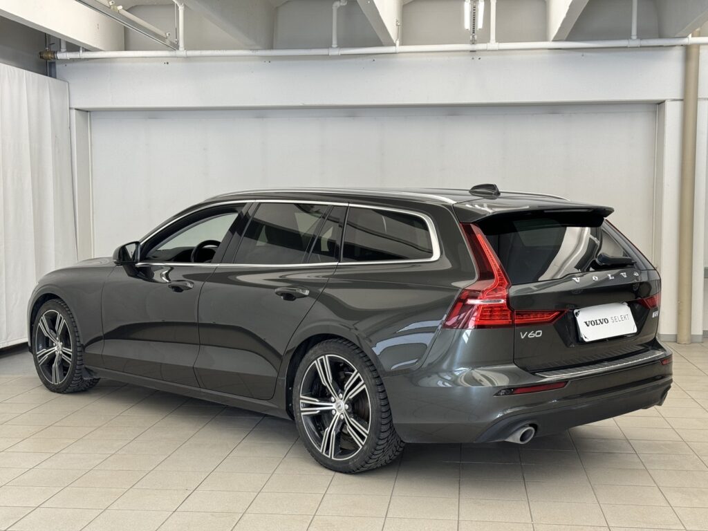 Volvo V60, image 2