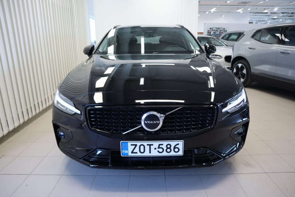 Volvo V60, image 2