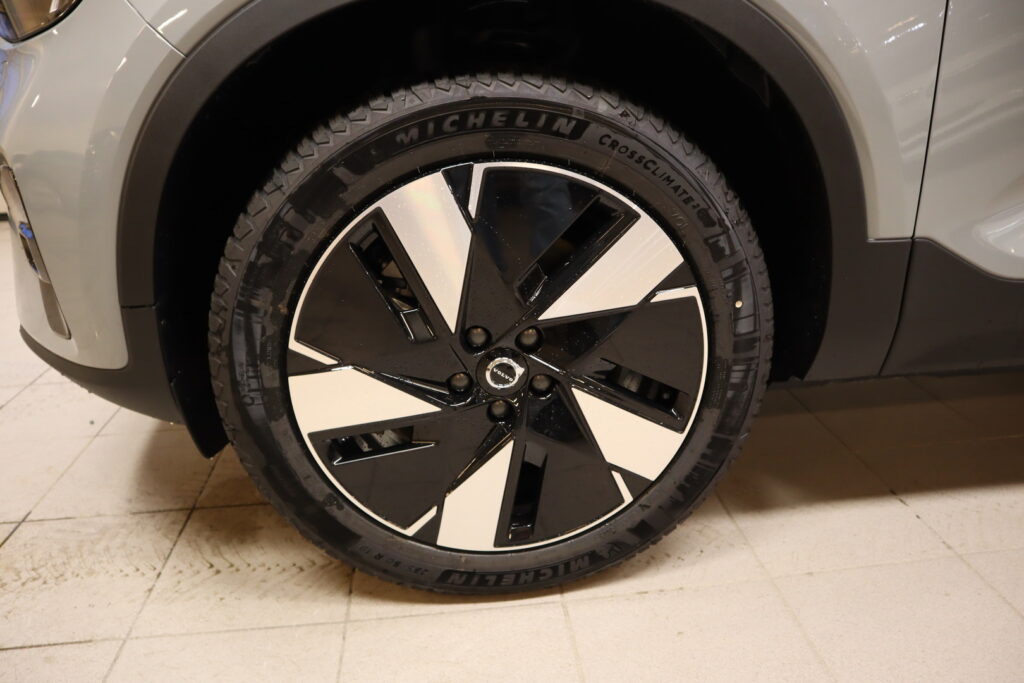 Volvo C40, image 13