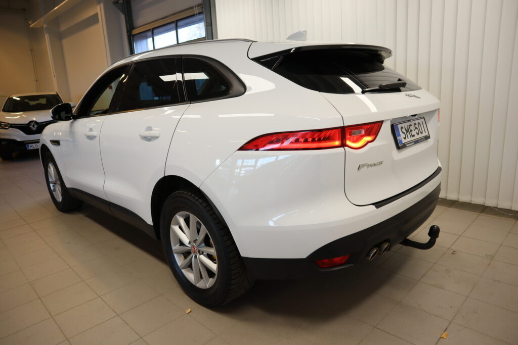 Jaguar F-PACE, image 4