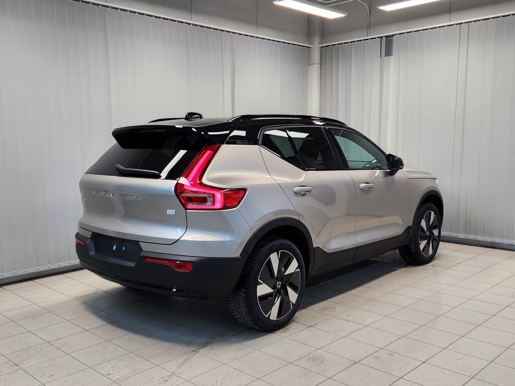 Volvo XC40, image 6