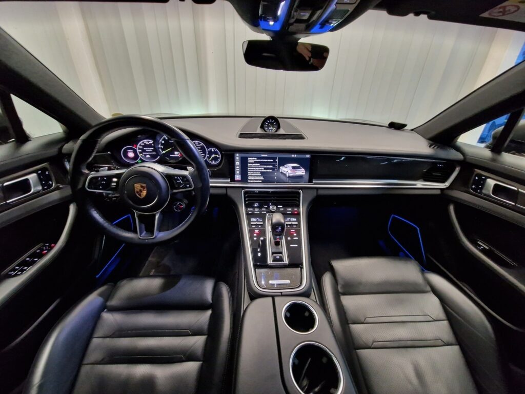 Porsche Panamera, image 11