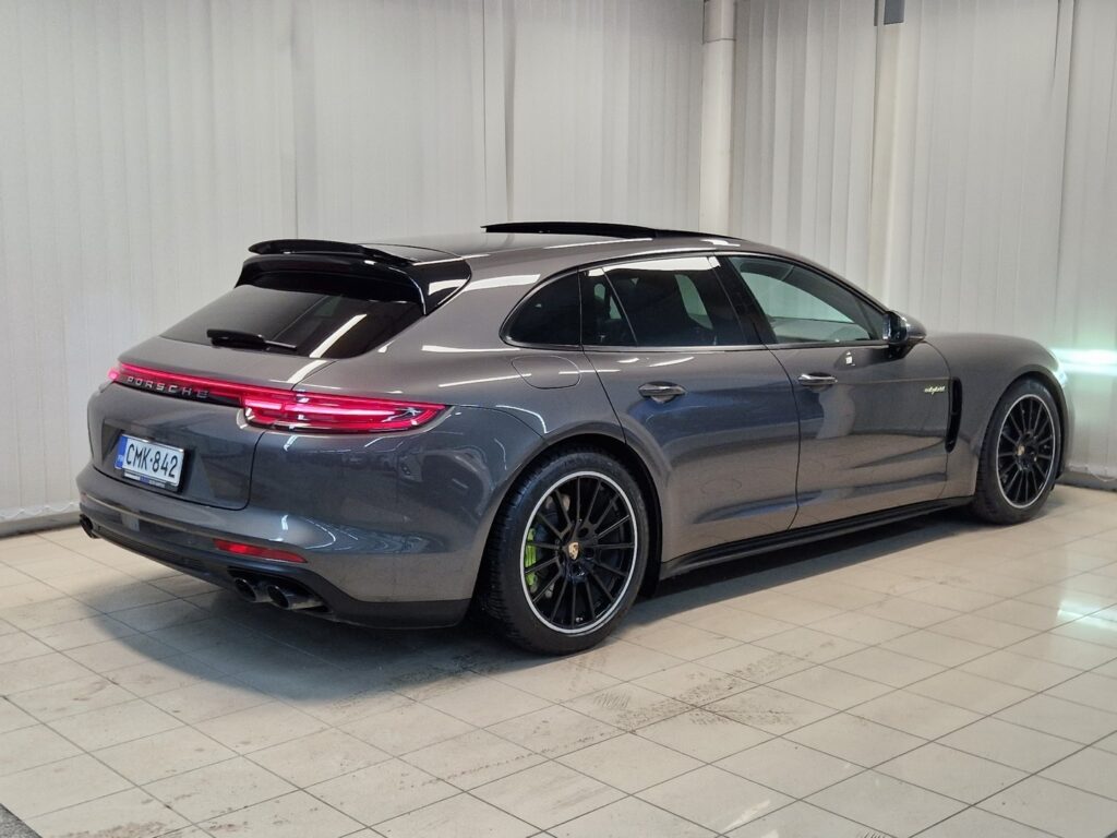 Porsche Panamera, image 2