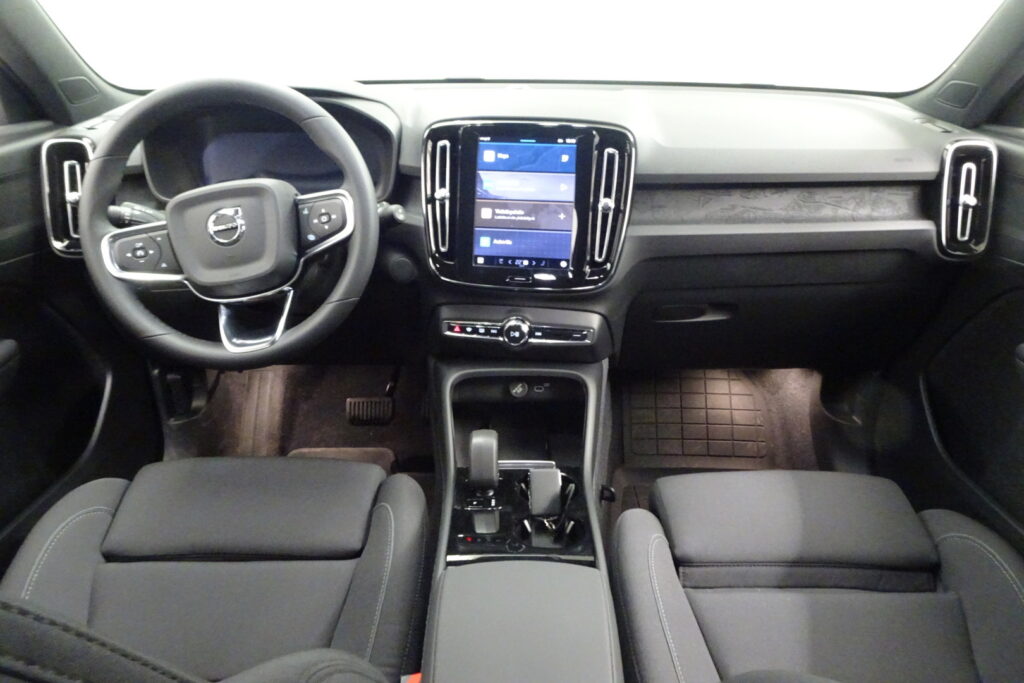 Volvo XC40, image 5