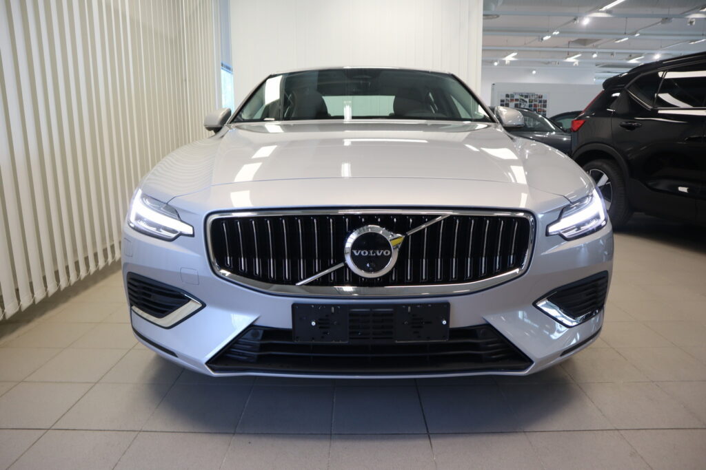 Volvo S60, image 4