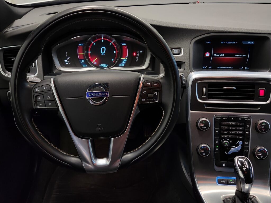 Volvo V60, image 11