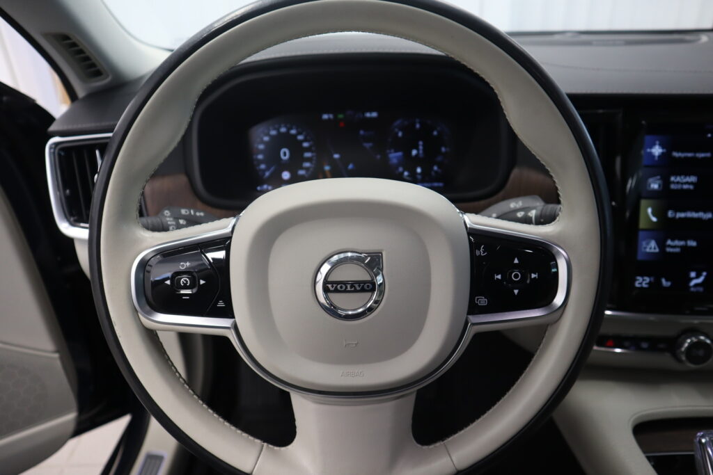 Volvo S90, image 10