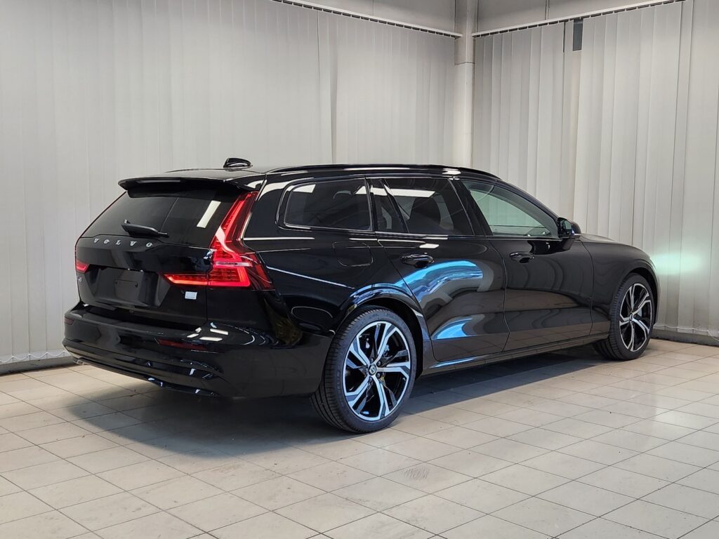 Volvo V60, image 5