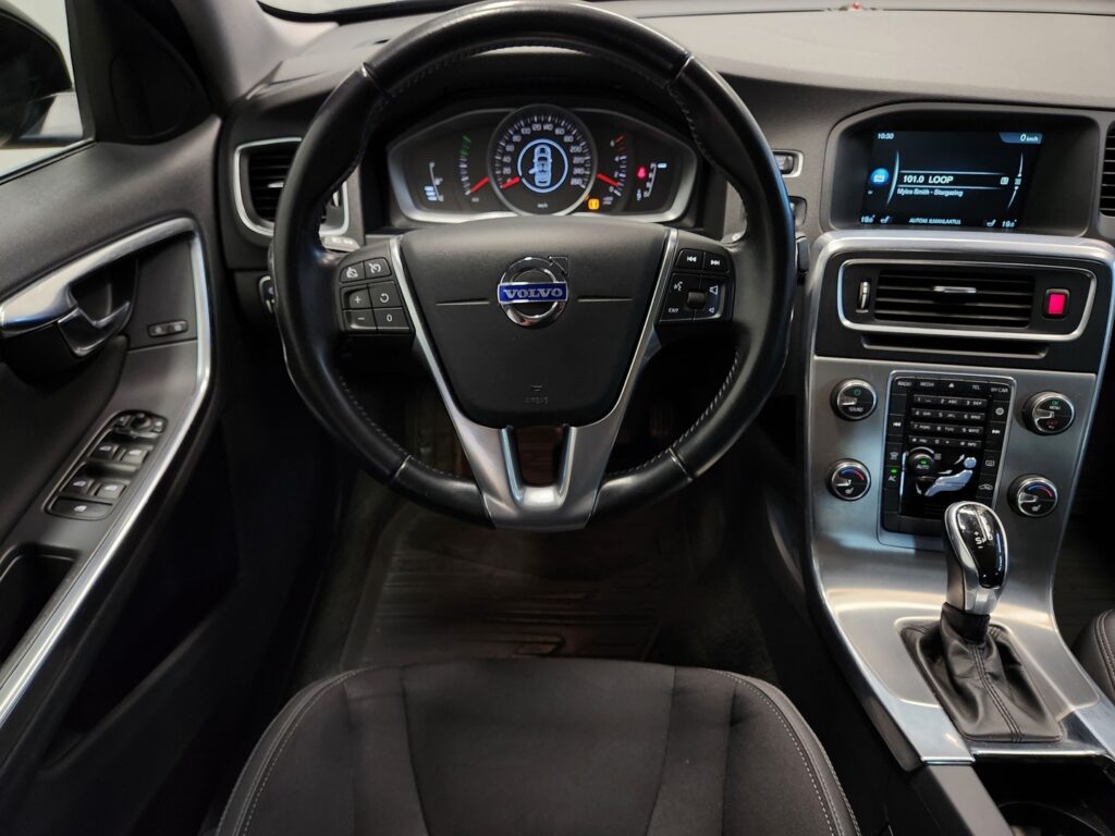 Volvo S60, image 9