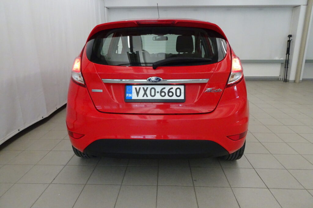 Ford Fiesta, image 4