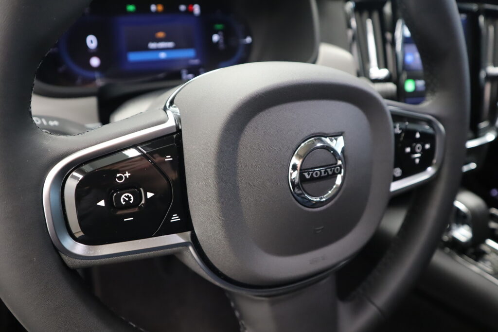 Volvo V90, image 8