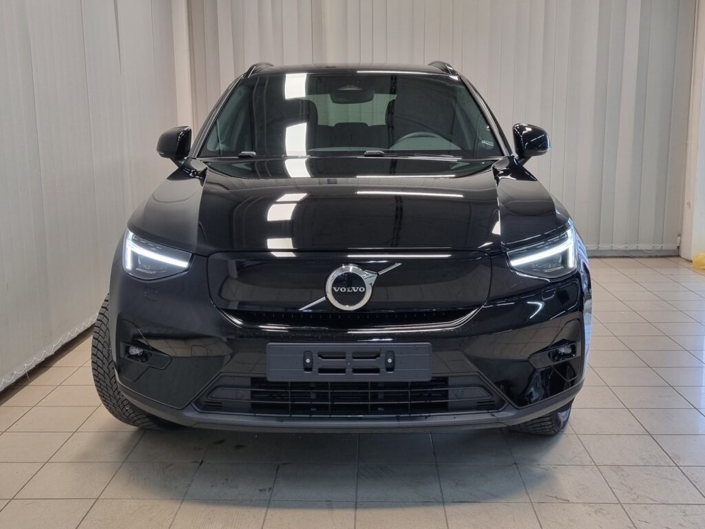 Volvo XC40, image 3