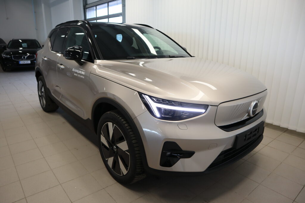 Volvo XC40, image 5