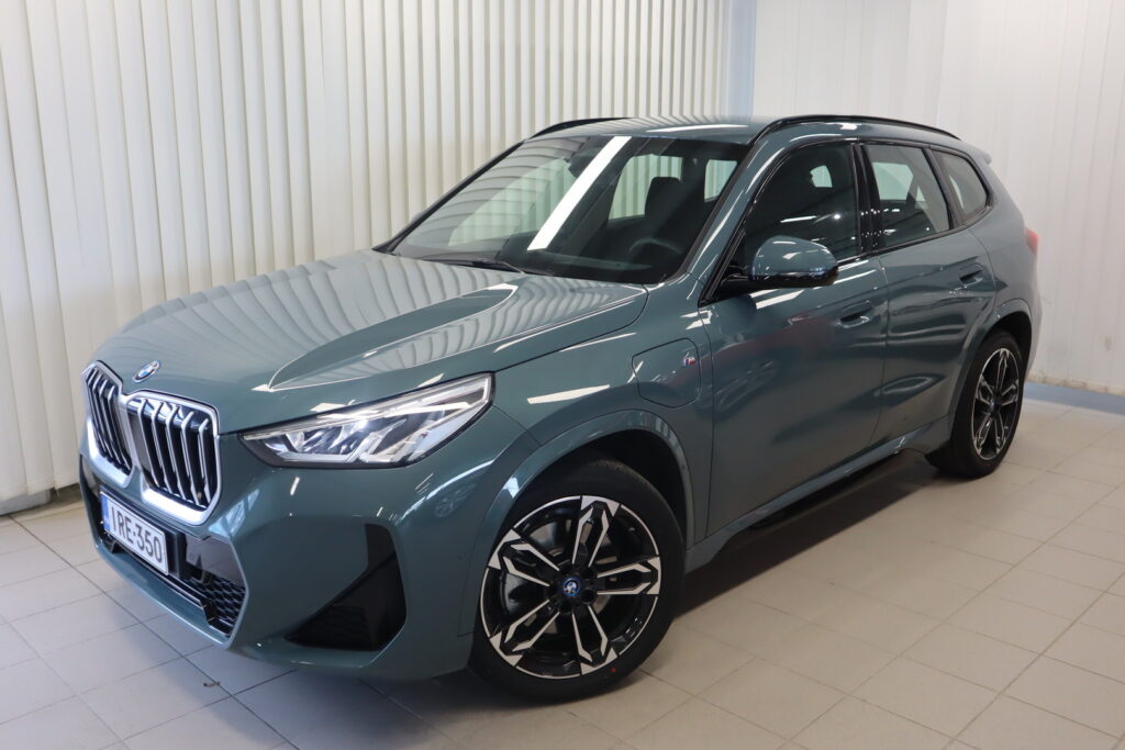 BMW X1, image 1