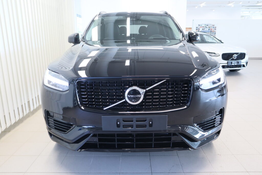 Volvo XC90, image 2