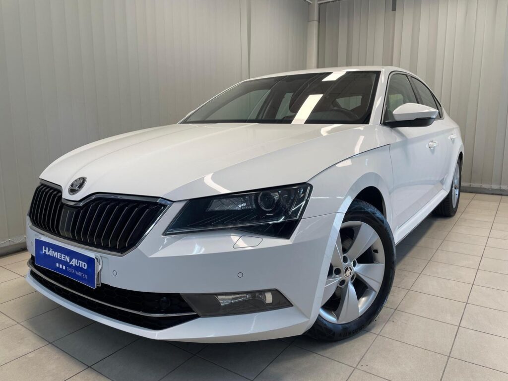 Skoda Superb, image 2