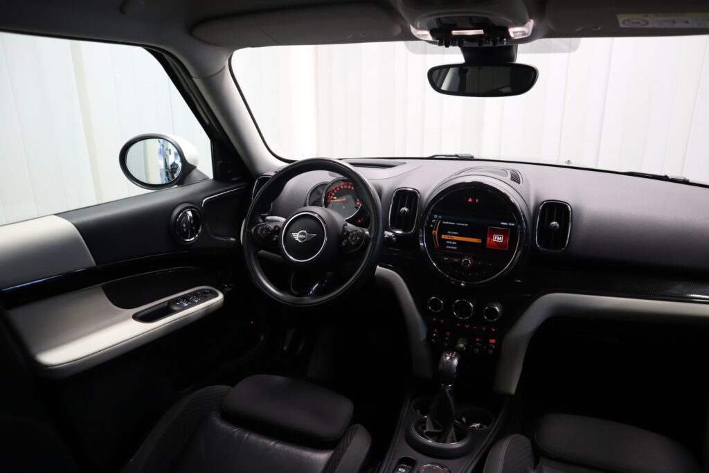 MINI Countryman, image 18