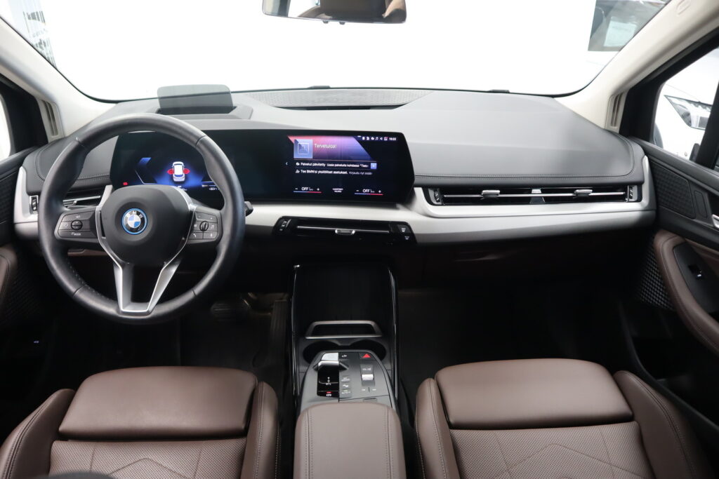 BMW 225, image 7