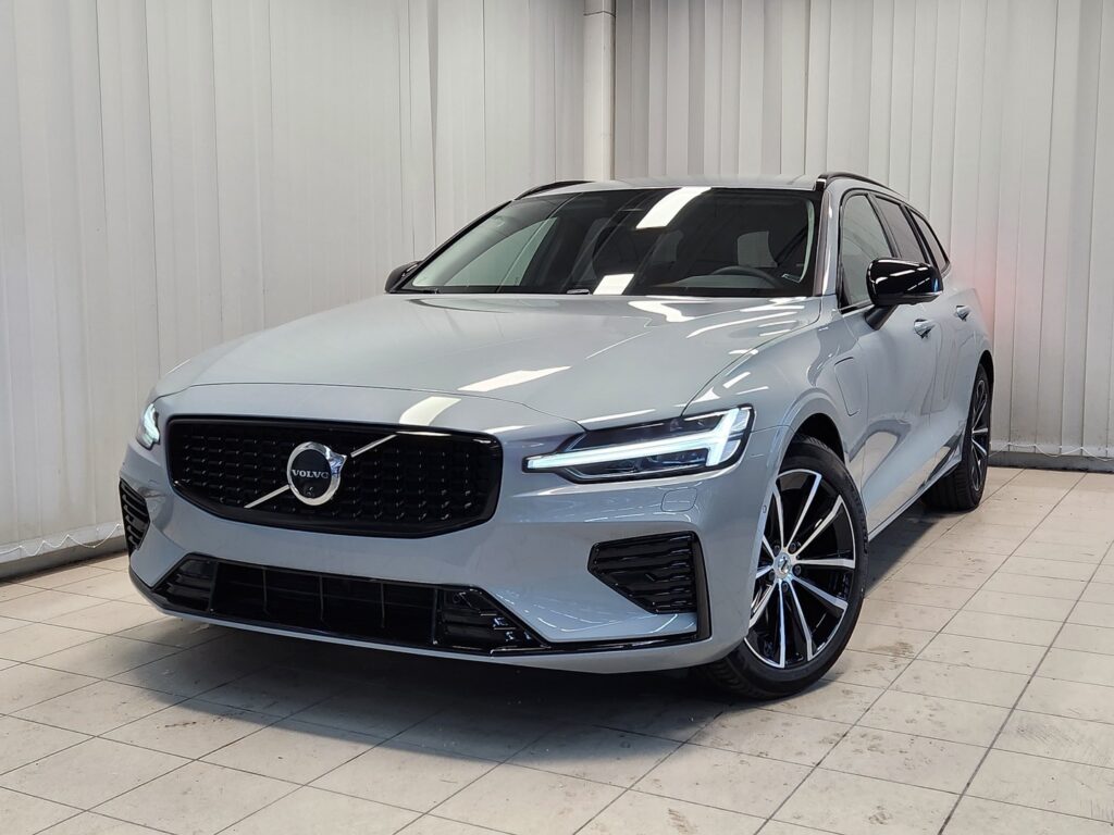 Volvo V60, image 2