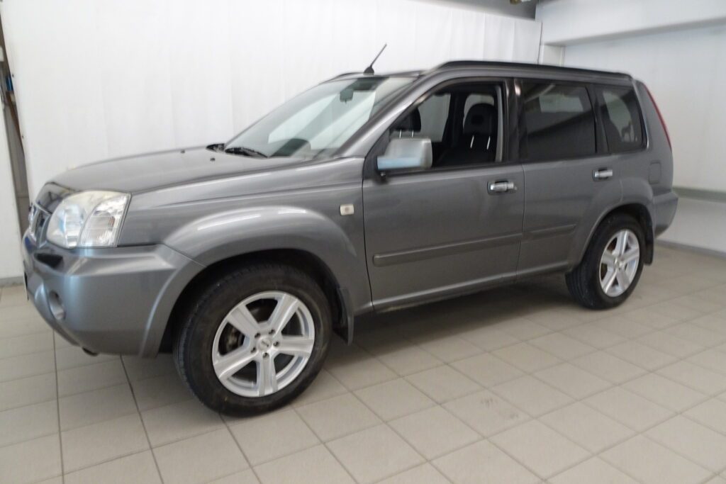 Nissan X-TRAIL, image 1