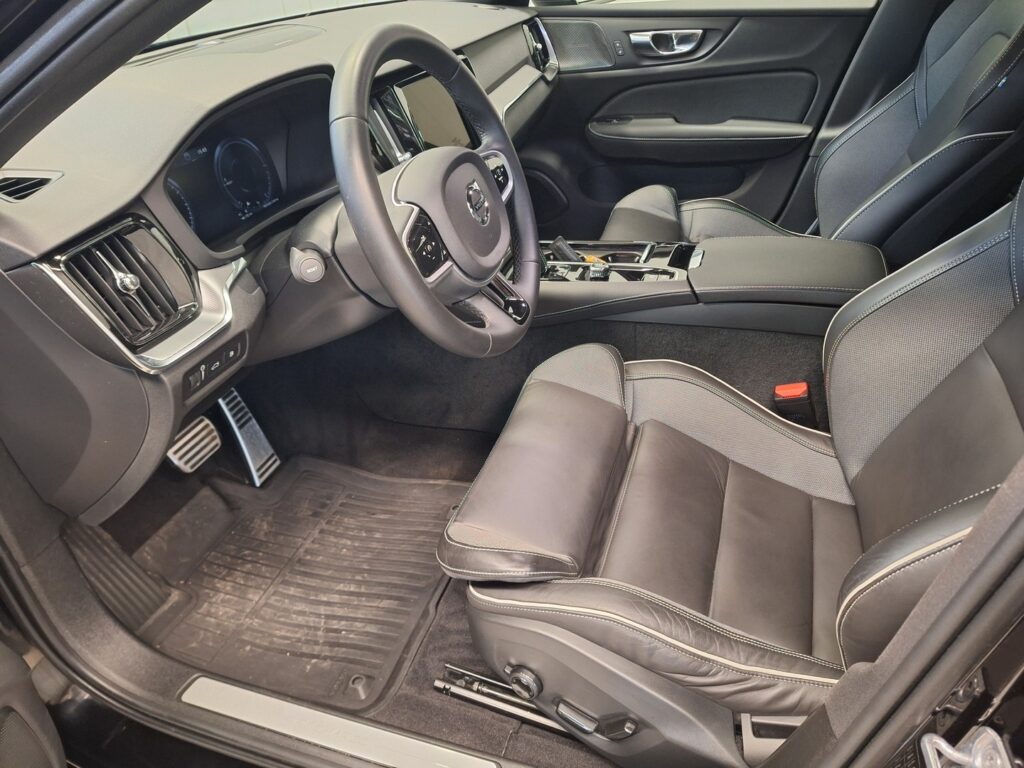 Volvo S60, image 7