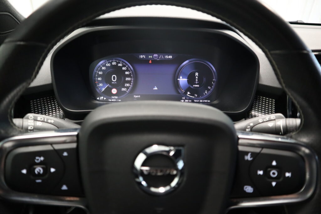 Volvo XC40, image 6