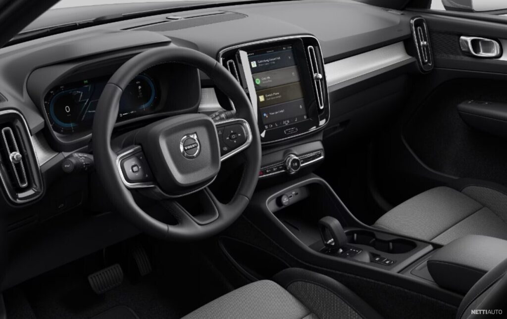 Volvo XC40, image 3