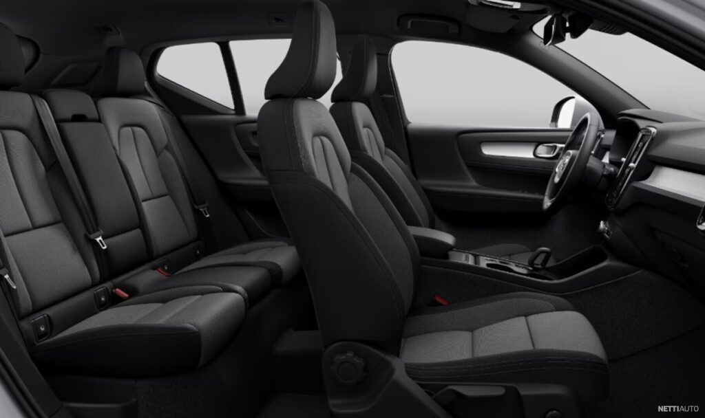 Volvo XC40, image 4