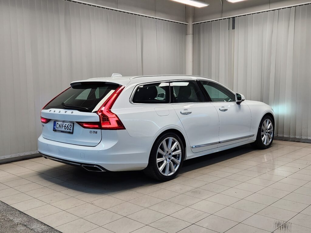 Volvo V90, image 5