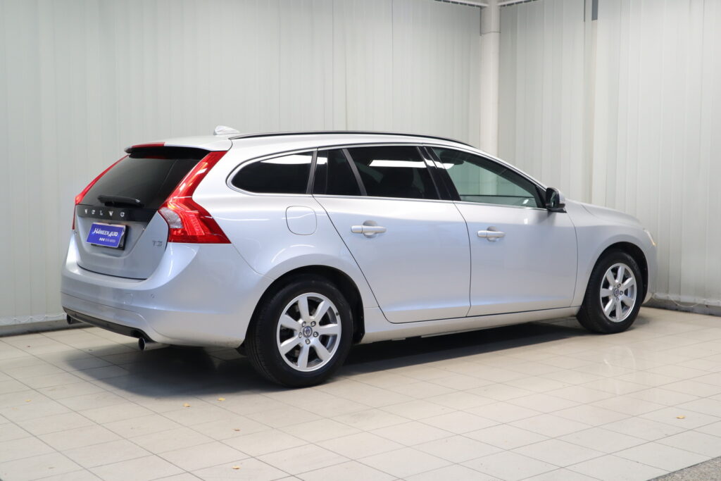 VOLVO V60, image 20