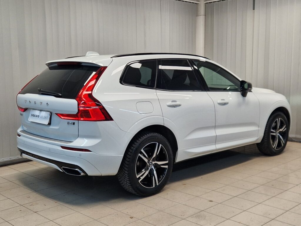 Volvo XC60, image 2