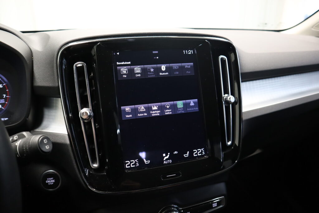 Volvo XC40, image 12