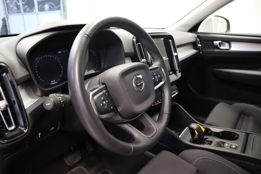 Volvo XC40, image 5