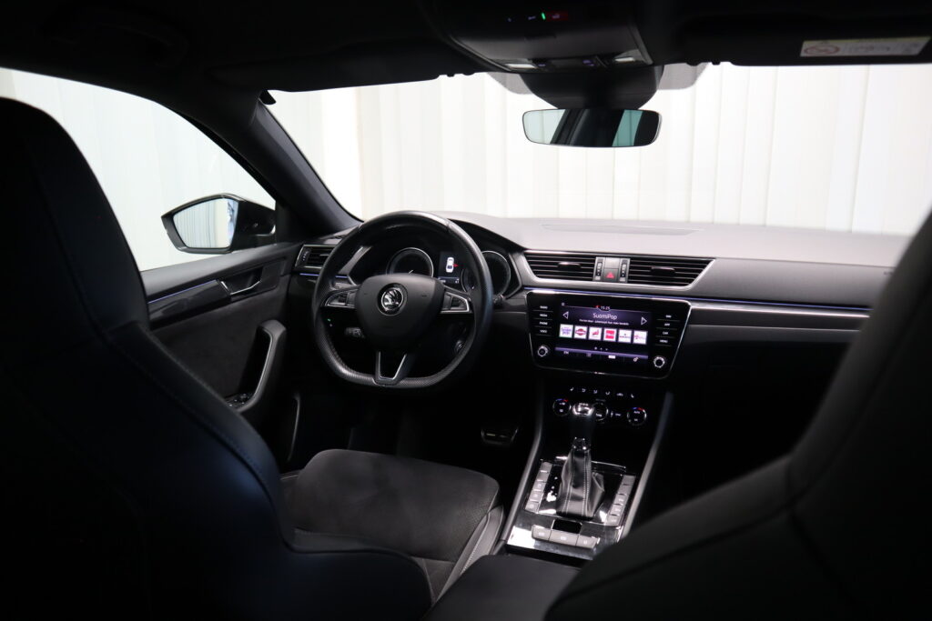 Skoda Superb, image 15