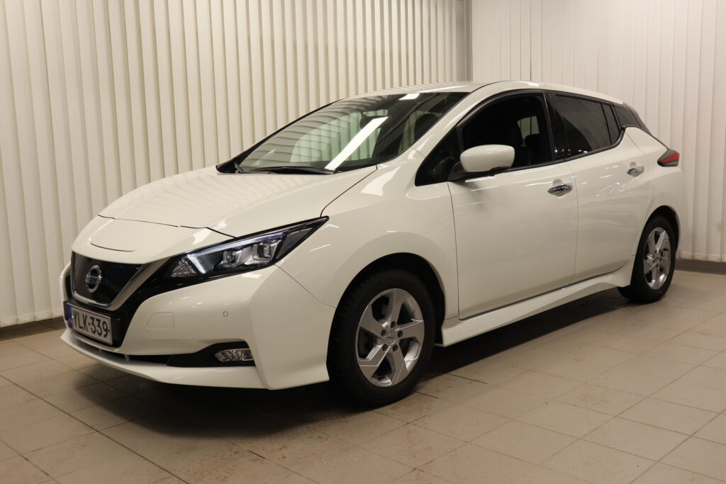 Nissan Leaf, image 1