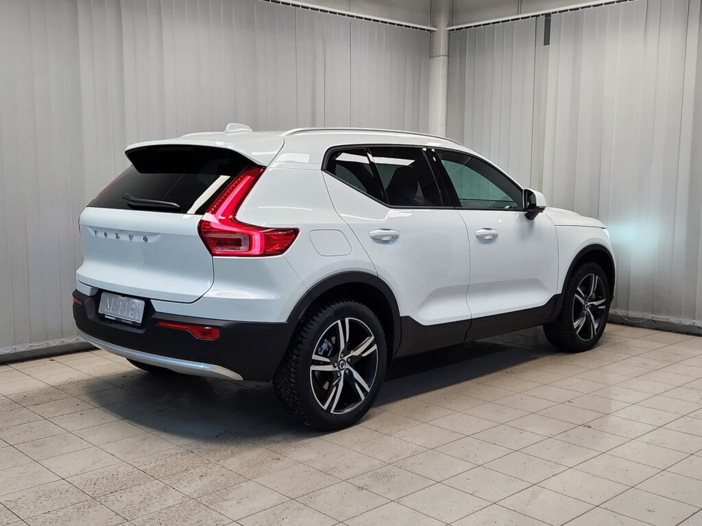 Volvo XC40, image 5