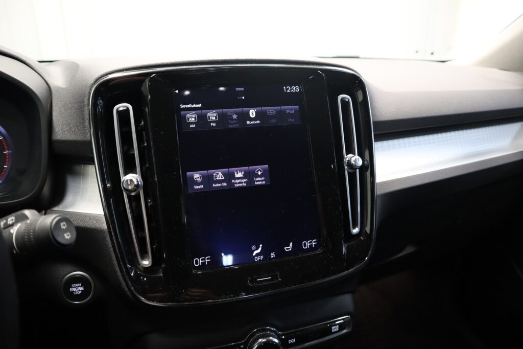 Volvo XC40, image 10