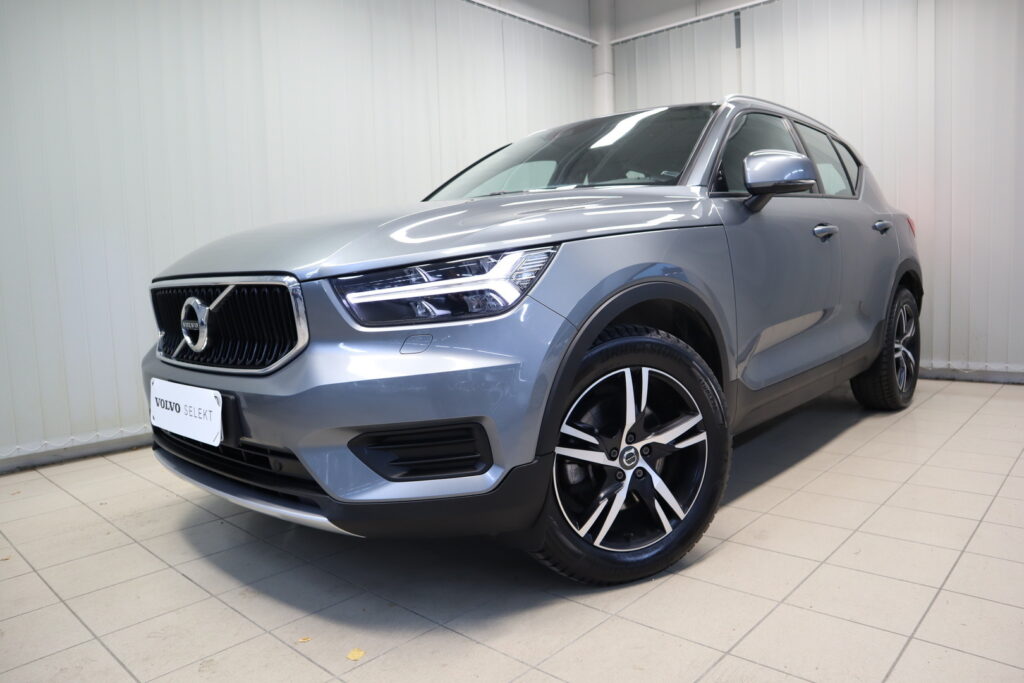 Volvo XC40, image 2