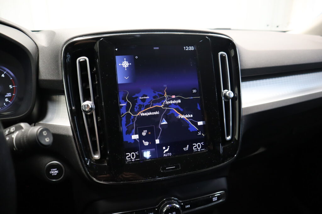 Volvo XC40, image 7