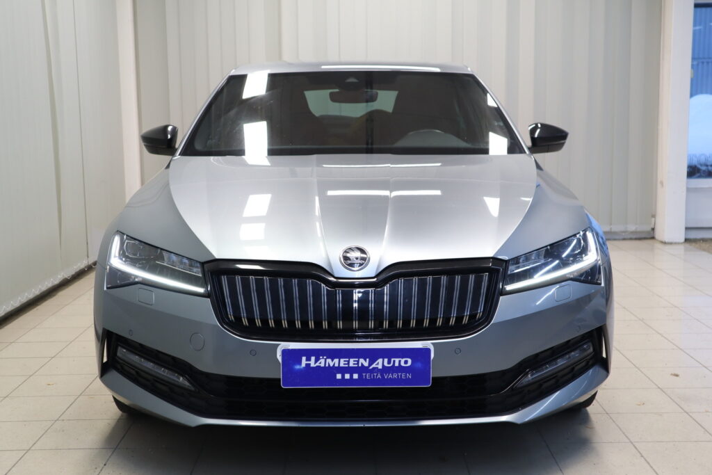 Skoda Superb, image 3