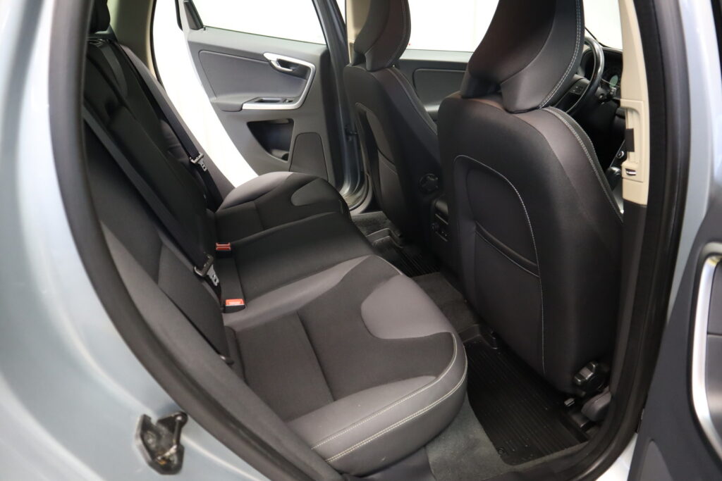 Volvo XC60, image 10