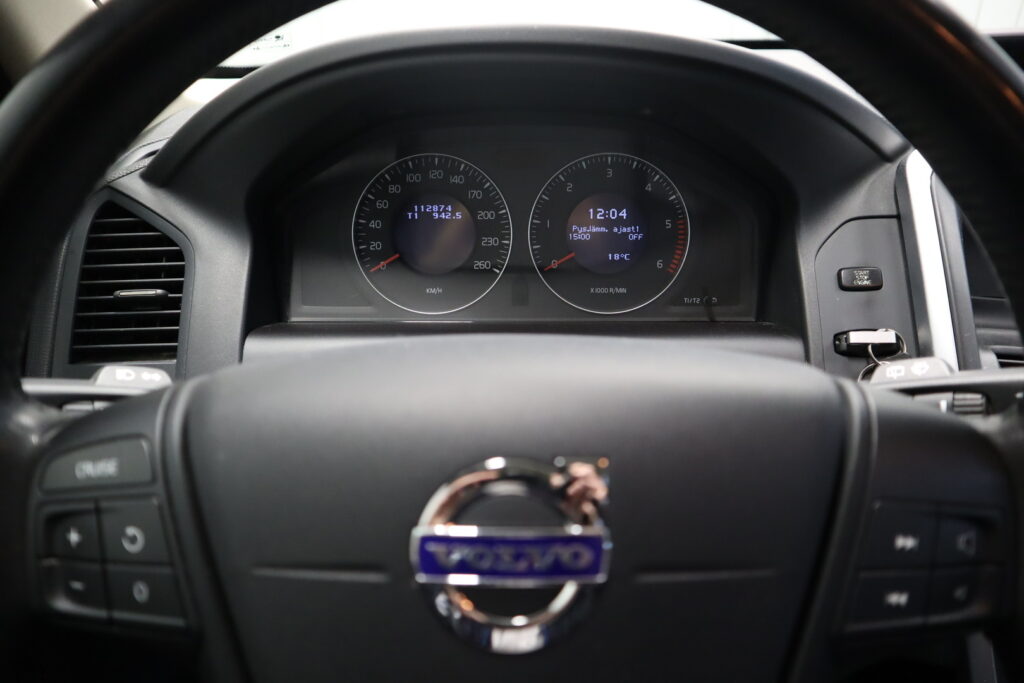 Volvo XC60, image 6