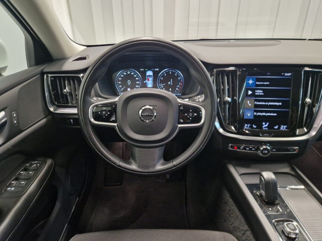 Volvo V60, image 8