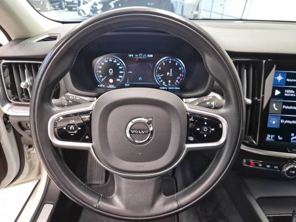 Volvo V60, image 9