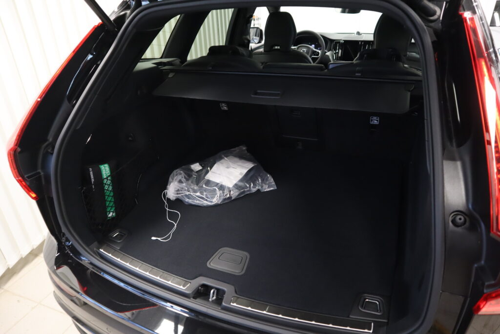 Volvo XC60, image 16