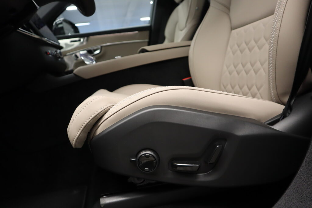 Volvo XC90, image 10